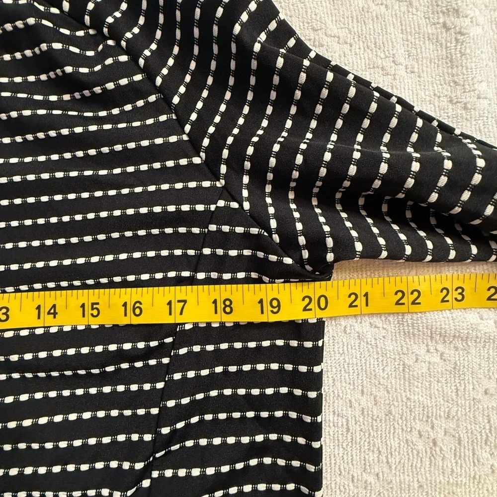 Daily Sports Black Jacket with Zip